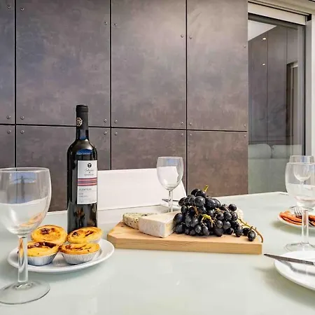 New 2 Bedroom Built 2020 *